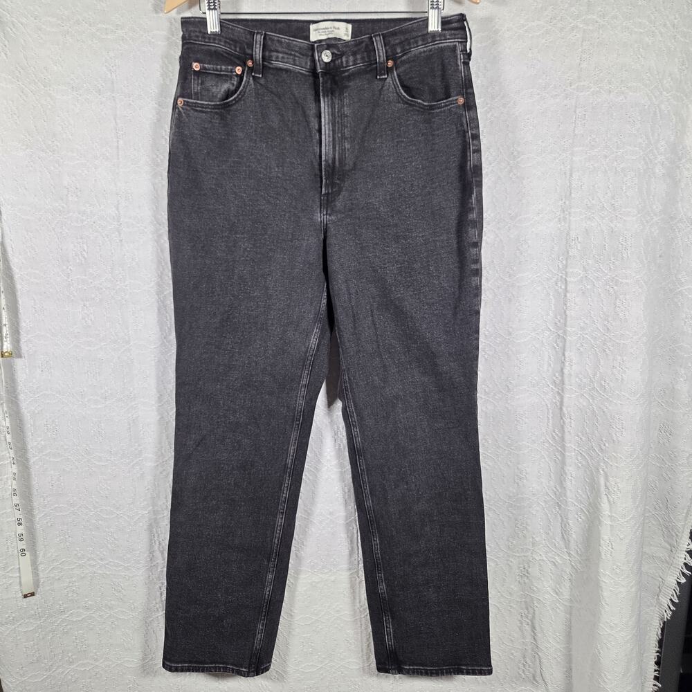 Abercrombie & Fitch Ultra High Rise Ankle Straight Jeans Women 31 Long Black